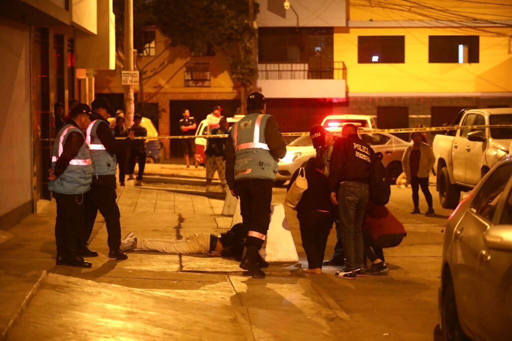 Delincuente es abatido por policía vestido de civil. Foto: César Grados/GEC