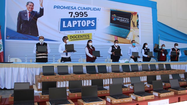 Fiscal pide levantar secreto de comunicaciones de gobernador de Huánuco Juan Alvarado, por compra irregular de 7 mil laptops