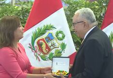Dina Boluarte condecoró a juez de sala que revisará recurso del Reniec contra pago de S/ 240 mil