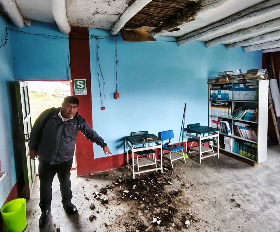 A pesar de ello, el gerente regional de Educación, Rufino Rodríguez, aseguró que no se suspenderán las clases, pues los están rehabilitando.