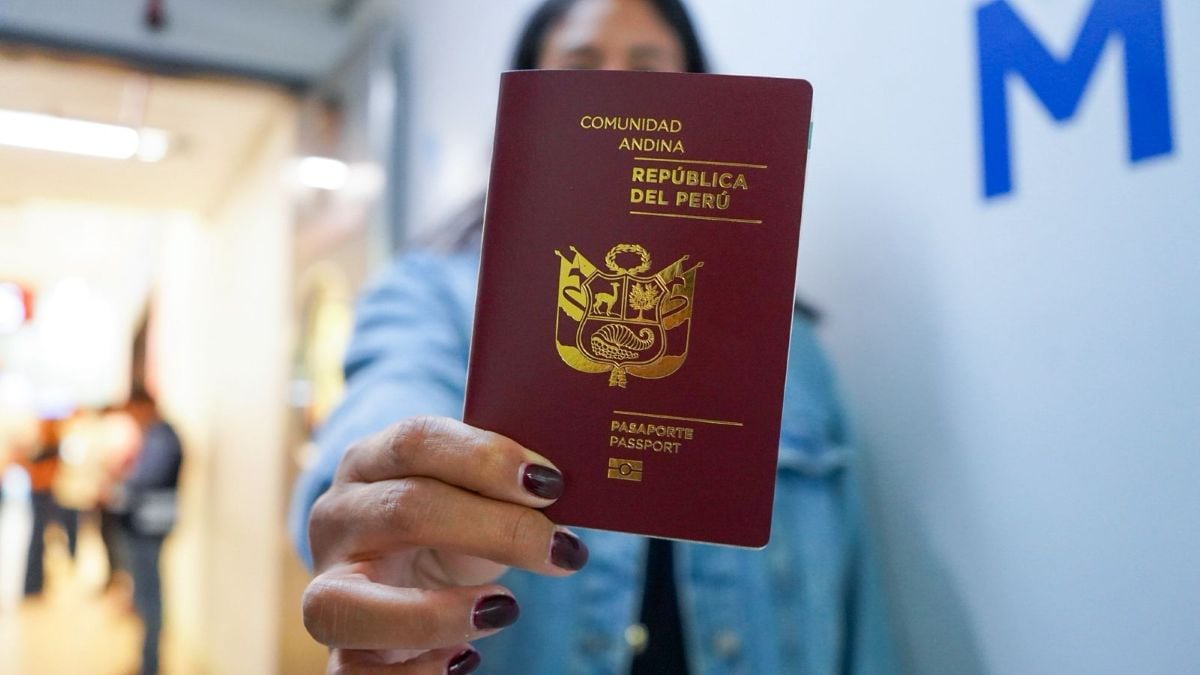 Migraciones anuncia suspensión temporal de emisión de pasaportes este domingo