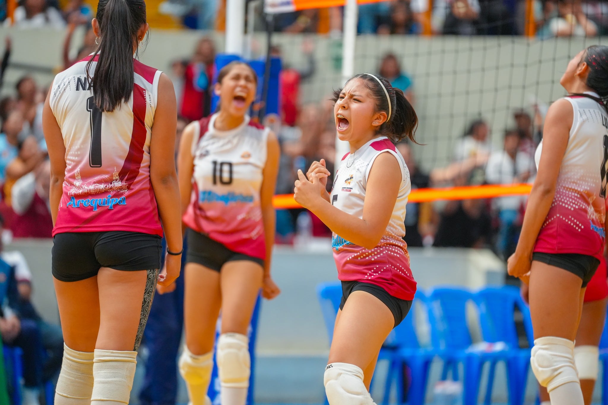 Miraflores es primer lugar en XVIII Campeonato Nacional de Vóley Femenino U-15. Foto: Gobierno Regional de Arequipa.