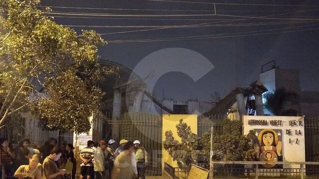 Comas: Se derrumba el frontis de la iglesia Nuestra Señora de la Luz (VIDEO y FOTOS)