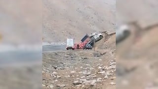 Arequipa: Tráiler cargado de cebolla se despista en la Panamericana Sur, en Camaná (VIDEO)
