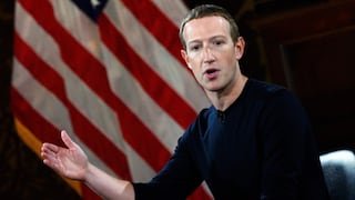 Mark Zuckerberg promete revisar políticas de Facebook tras semana de tensiones