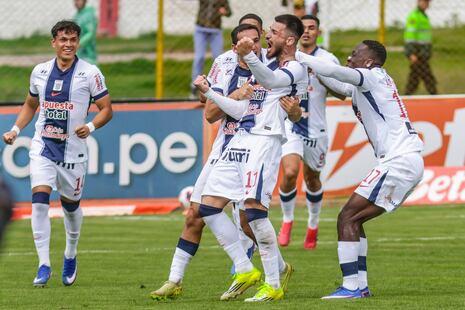 Alianza Lima ganó 2-1 a Sport Huancayo de visita en primera fecha del Torneo Apertura (FOTOS)