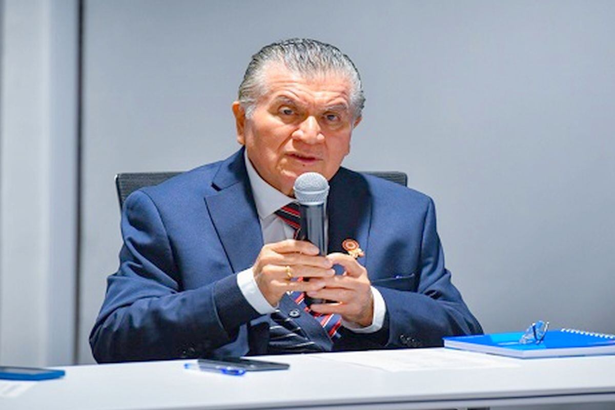 “Lo que pueda opinar el alcalde lo respeto, pero yo no tengo por qué tomar ningún acuerdo del señor que me antecede”, declaró Jaime Romero.