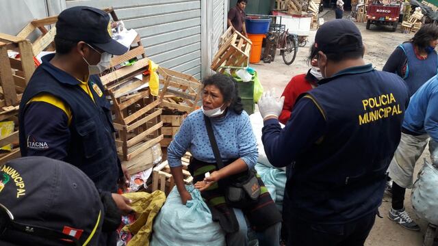 Tacna: Decomisan productos a comerciantes de la feria del altiplano por estado de emergencia