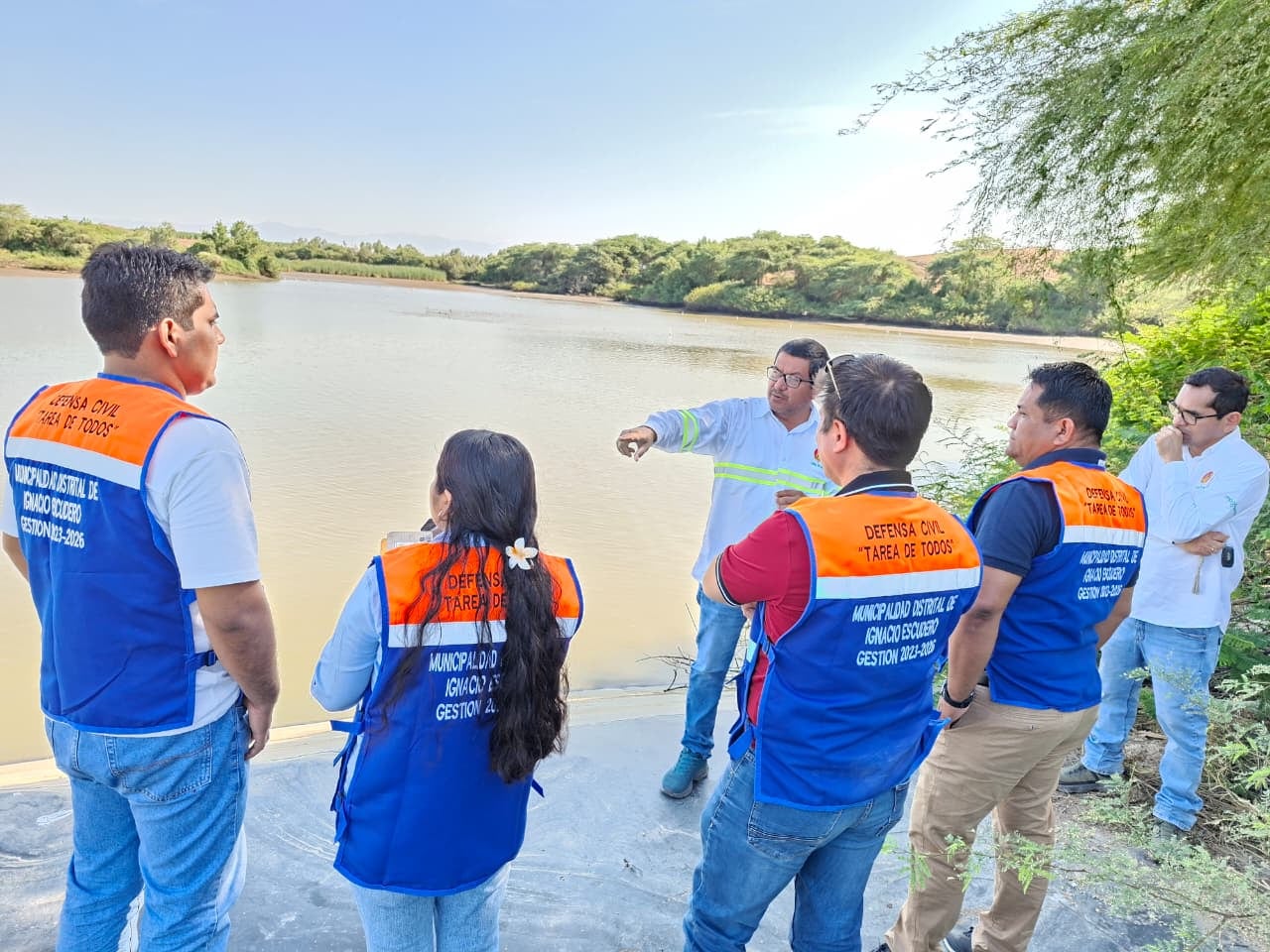 Un dique de la empresa Caña Brava habría cedido y afectó varias áreas