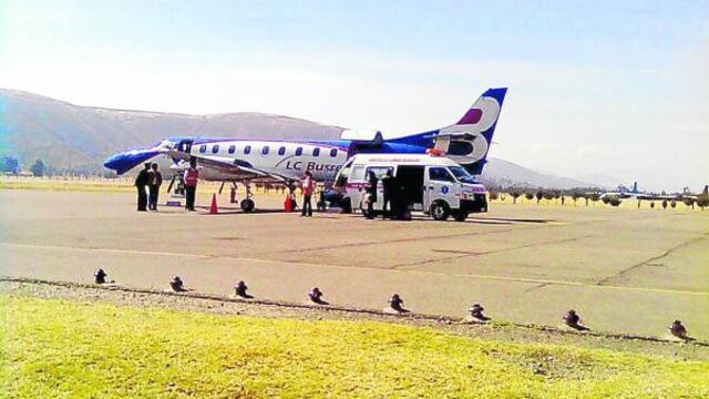 Empresa niega que avión haya estado a punto de caer en aeropuerto