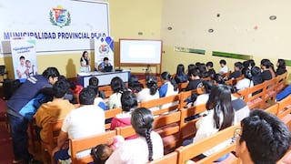 Ilo: Orientan a más de 40 adolescentes para elegir una carrera profesional