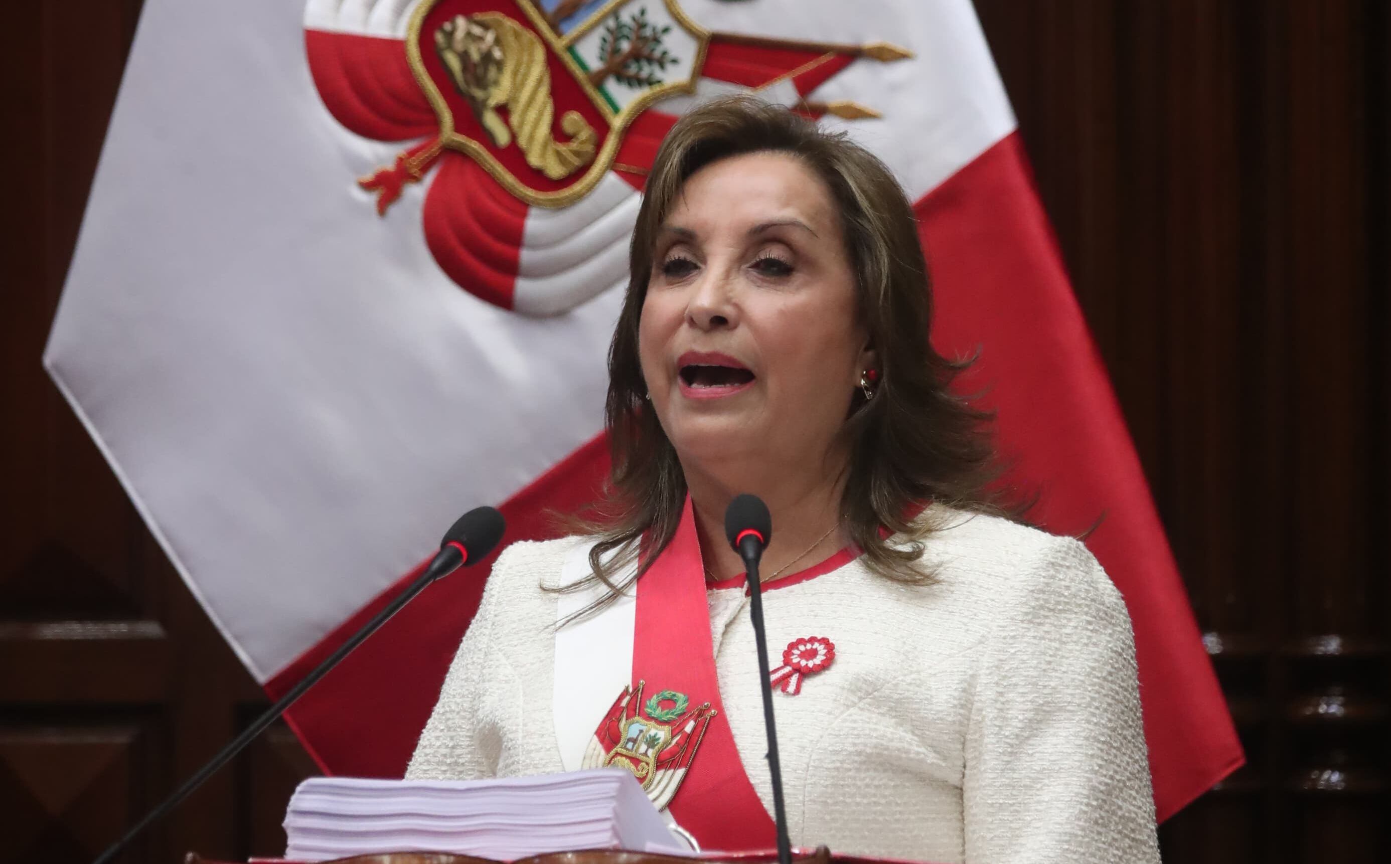 Durante su discurso por Fiestas Patrias, la presidenta Dina Boluarte aseguró que las críticas a su gestión responden más a su condición de mujer presidenta que a hechos objetivos.