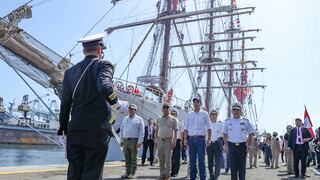 B.A.P. Unión retorna al Callao tras extensa travesía y es recibido por el presidente José Jerí
