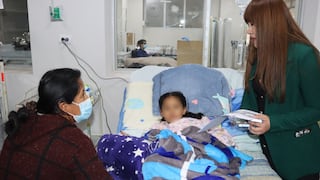 Unos 60 niños inician clases escolares desde la cama del hospital El Carmen en Huancayo