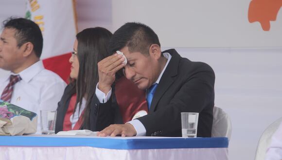 Gobernador Zósimo Cárdenas nuevamente metido en problemas.
