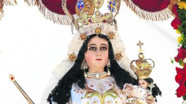 Arequipeños veneran a Virgen de Chapi en 73 parroquias de la ciudad