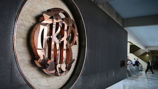 Ejecutivo designa a Inés Choy, Luis Palomino y Gustavo Yamada como directores del BCR