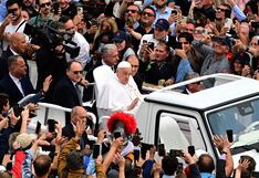 El último día del papa Francisco: saludó desde el papamóvil y se reunió con el vicepresidente de EE.UU.