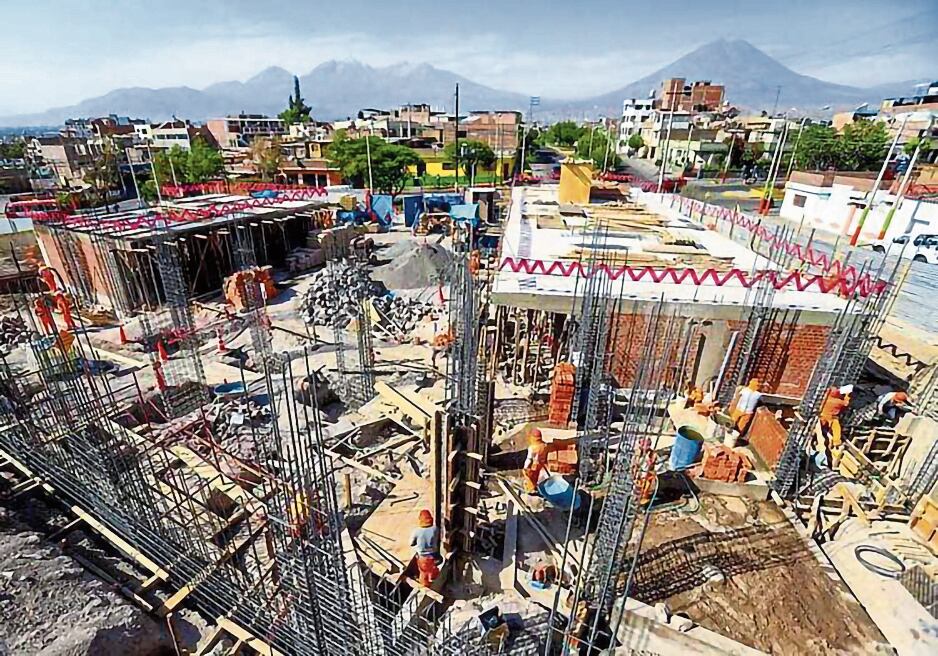 Perjudica a población por paralización de procesos.