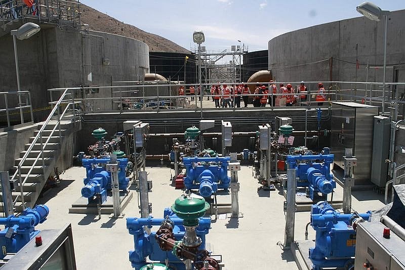 Cerro Verde operará planta La Enlozada hasta el final de su actividad y aumenta el uso del agua tratada