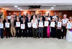 Rinden homenaje a “Personajes Ilustres” en aniversario de Piura
