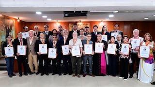 Rinden homenaje a “Personajes Ilustres” en aniversario de Piura