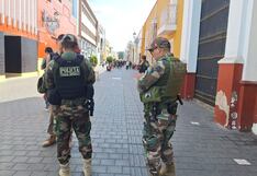 Agentes Dinoes ejecutan operativo de control de identidad en Trujillo