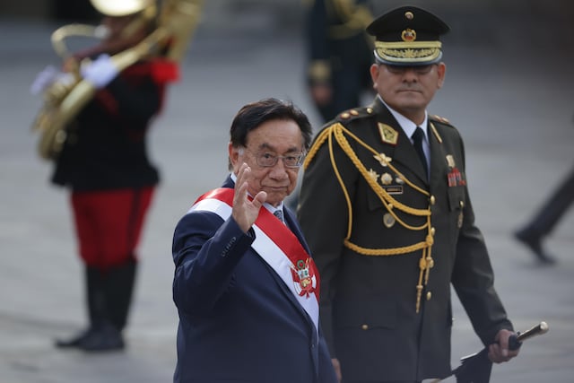 José María Balcázar salió de Palacio de Gobierno rumbo a la Catedral de Lima para participar en la misa y tedeum por Fiestas Patrias.