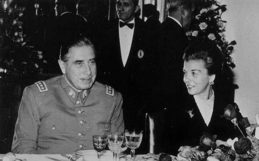 En 2004, el dictador chileno Augusto Pinochet es procesado por el juez Juan Guzmán como presunto responsable en crímenes de la Operación Cóndor. (Foto: Getty Images)