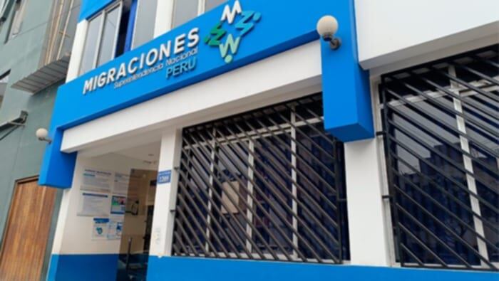 Los ciudadanos eran buscados por la autoridad por los presuntos delitos de violencia familiar y hurto agravado.