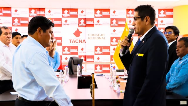 Tacna: Juan Velásquez es el nuevo presidente del Consejo Regional