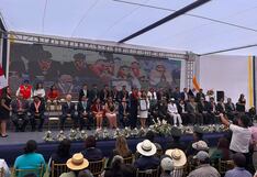Sesión solemne por el 150º aniversario de creación política en el distrito de Yura (VIDEO)