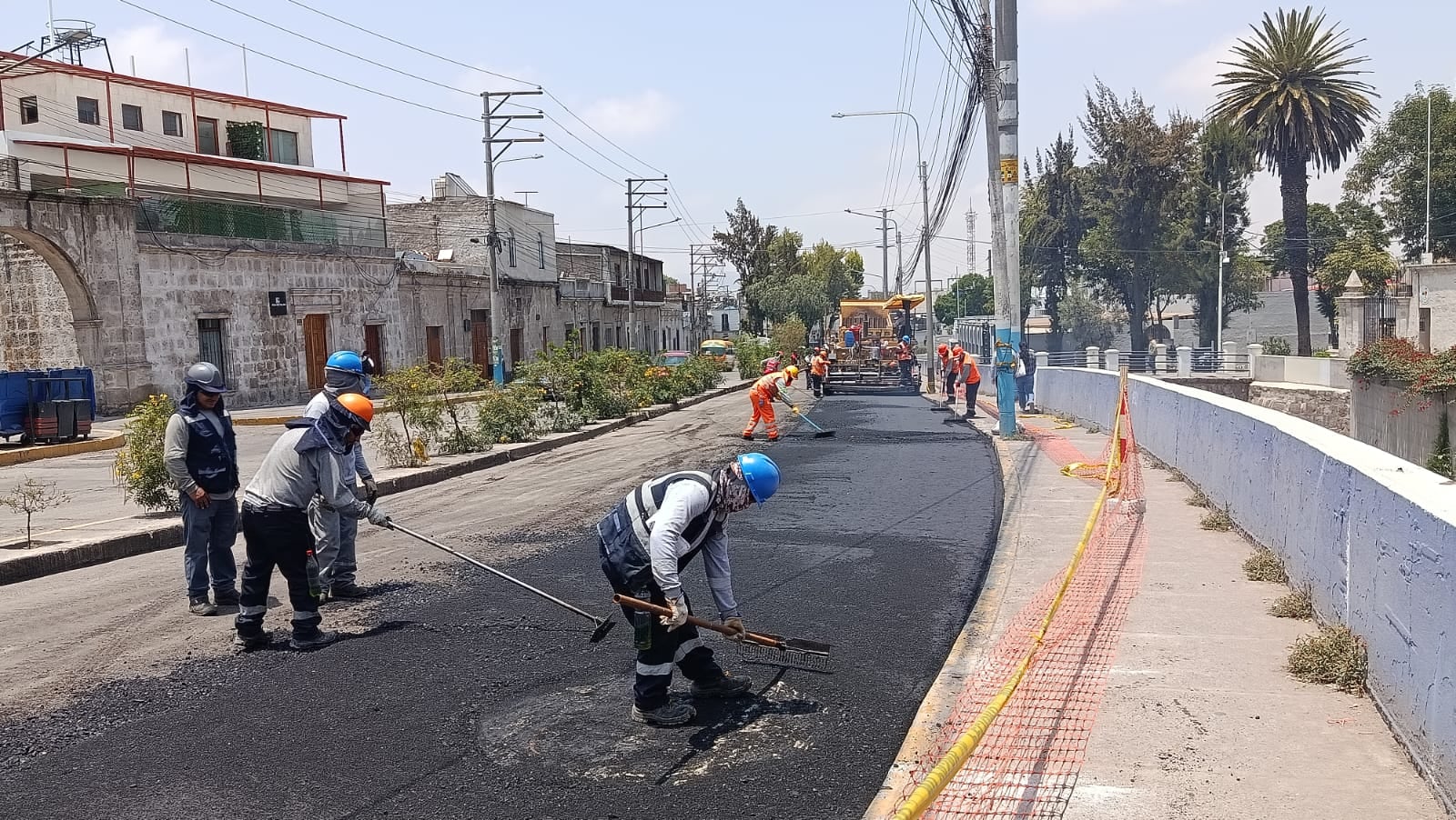 Trabajos en la avenida Juan de la Torre. Foto: GEC.