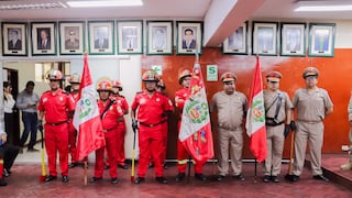 Piura: Rinden homenaje a la Compañía de Bomberos 43 de Sullana