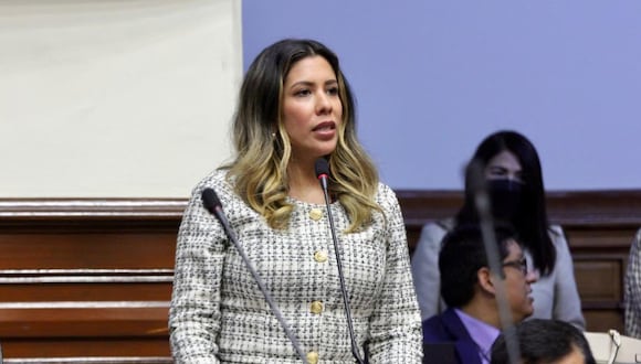 Rosselli Amuruz: Comisión de Ética Parlamentaria verá denuncia de oficio contra la tercera vicepresidenta este lunes 16. (Foto: Congreso)