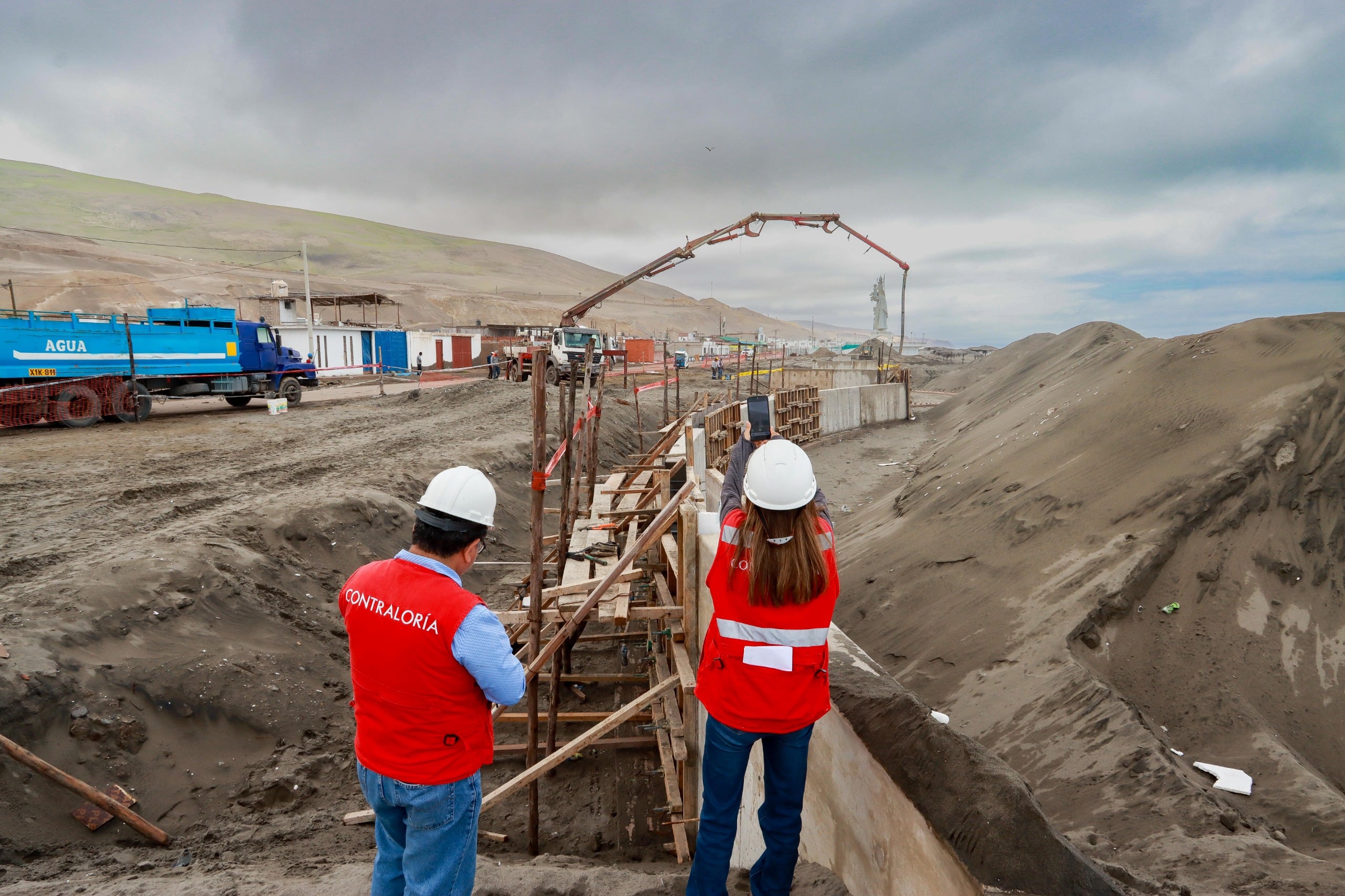 Retrasos en la obra del malecón de las playas Cerrillos y La Punta, en Camaná (Foto: Contraloría)