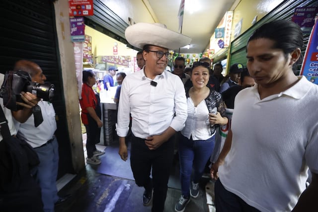 Roberto Sánchez en San Juan de Miraflores (Fotos: Jesús Saucedo/GEC)