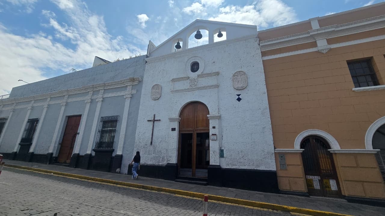 Casona en la calle Álvarez Thomas, en Cercado de Arequipa. (Foto: Yunsu Pariapaza/@photo.gec)