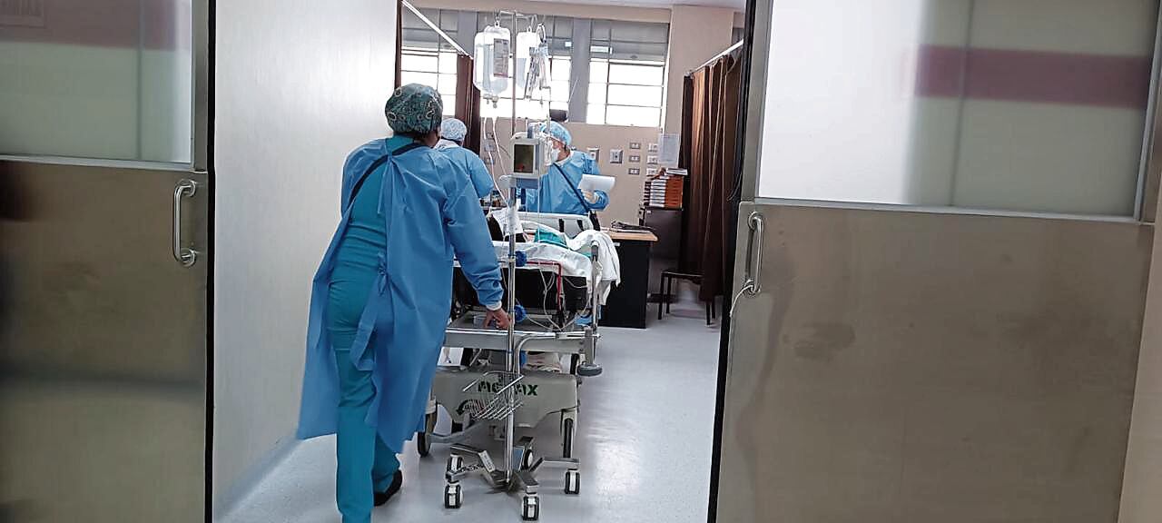 Paciente atendido en el hospital. Foto: GEC.