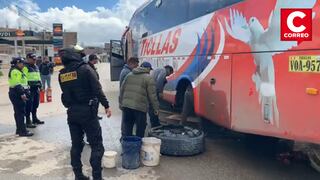 Huancayo: Llanta de bus Ticllas revienta y genera amago de incendio (VIDEO)