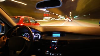 Conducción nocturna: 5 recomendaciones para reducir riesgos al volante