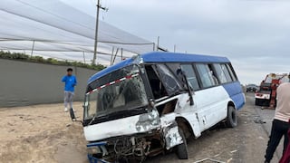 Ica: fuerte choque por alcance entre buses deja tres trabajadores agrícolas heridos en Villacurí