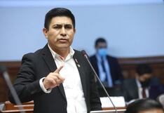 Congresista Alex Flores denuncia al ministro del Interior y apoya moción de censura