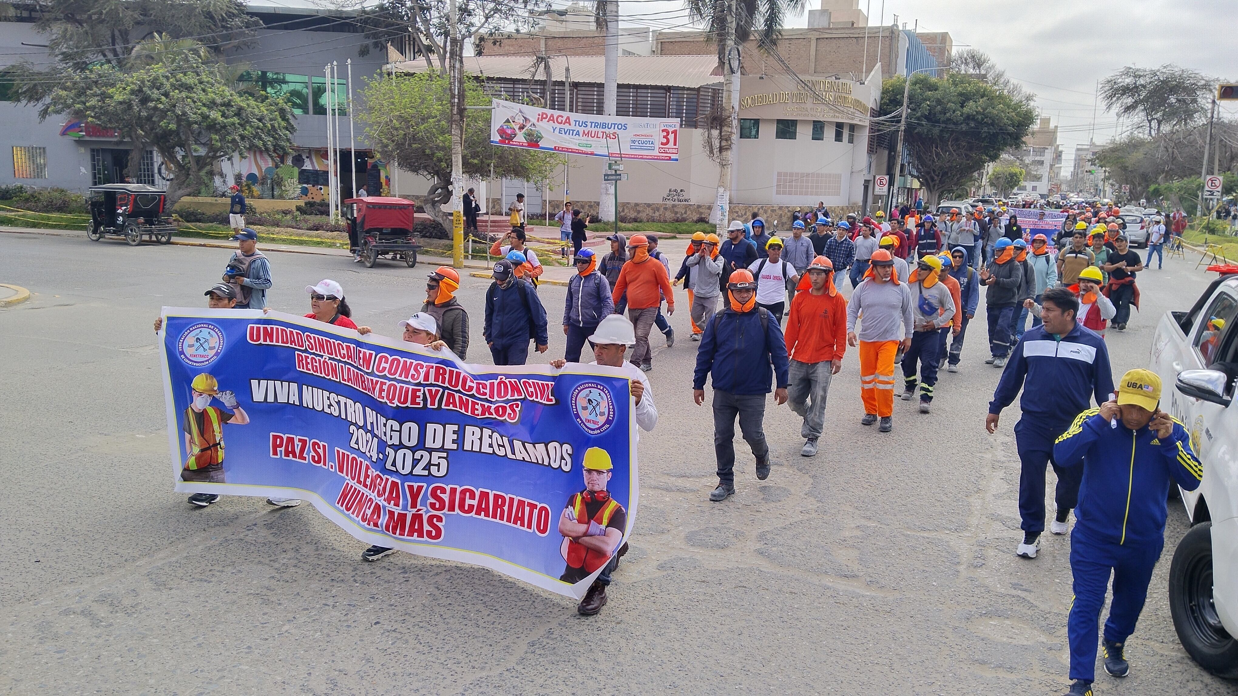 Realizaron una marcha de protesta por las ciudades de Chiclayo.