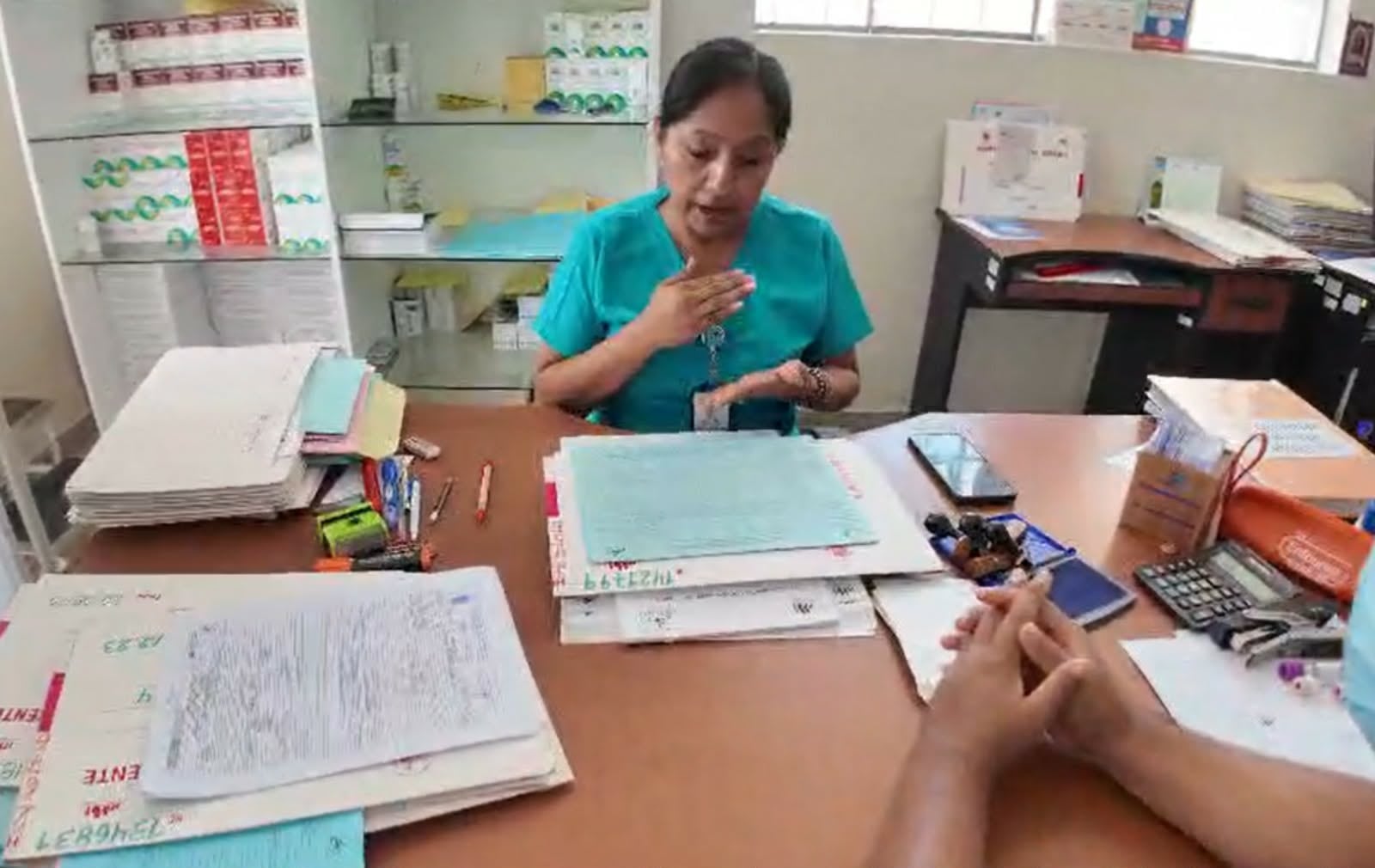 La Unidad Clínica de Enfermedades Tropicales e Infecciosas ha logrado atender con éxito a más de 3 mil pacientes desde el inicio de sus actividades operativas, marcando un hito en la reducción de la brecha de acceso a la salud especializada.
