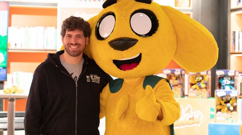 Mikecrack presentará en el Teatro Canout su show oficial en vivo, “Mikecrack y la super arma secreta”, el próximo sábado 5 de abril y el domingo 6 con 3 funciones, al mediodía, 3:00 p.m. y 6:00 p.m.