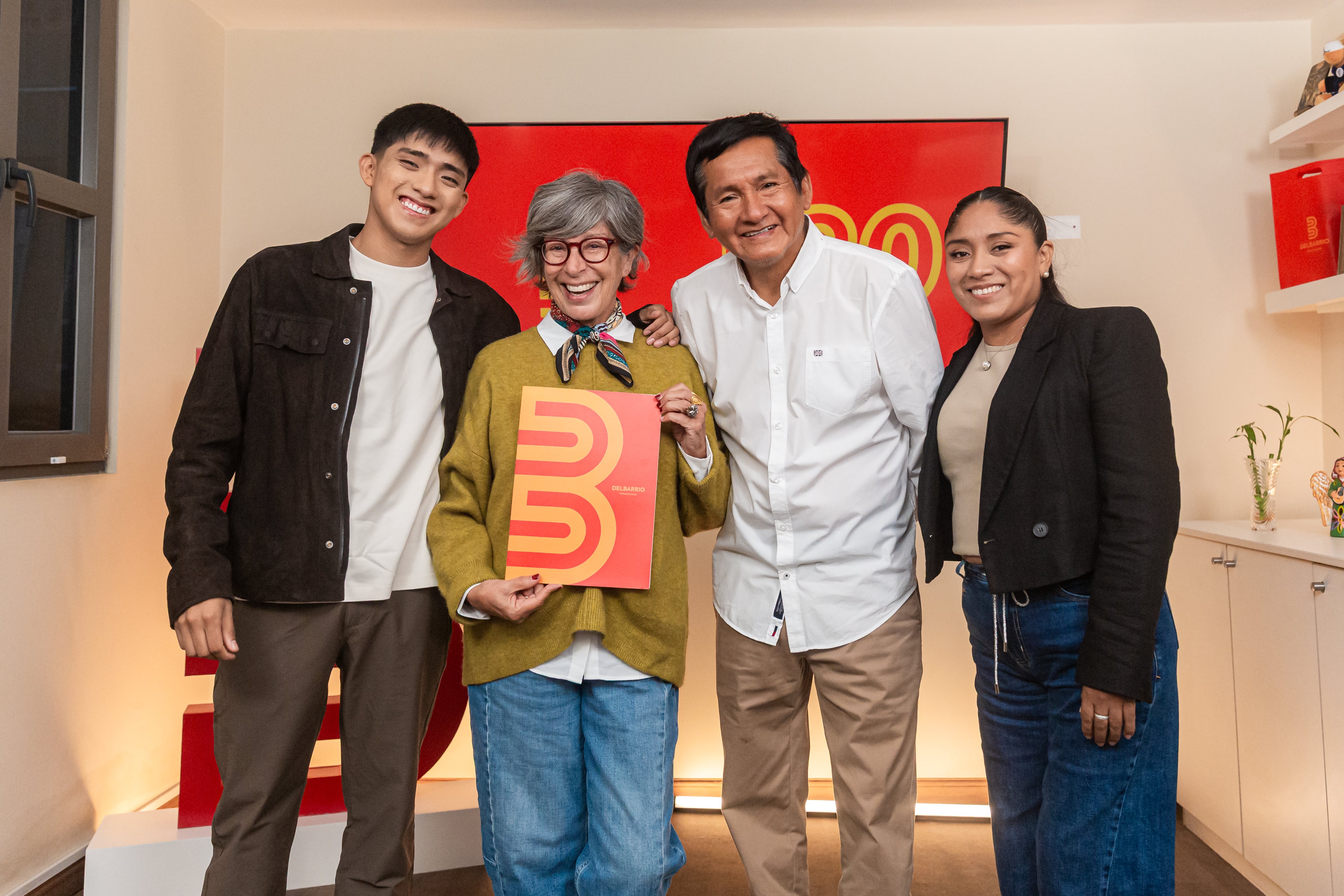 Popular orquesta y Del Barrio Producciones se unen para atractivo proyecto televisivo.