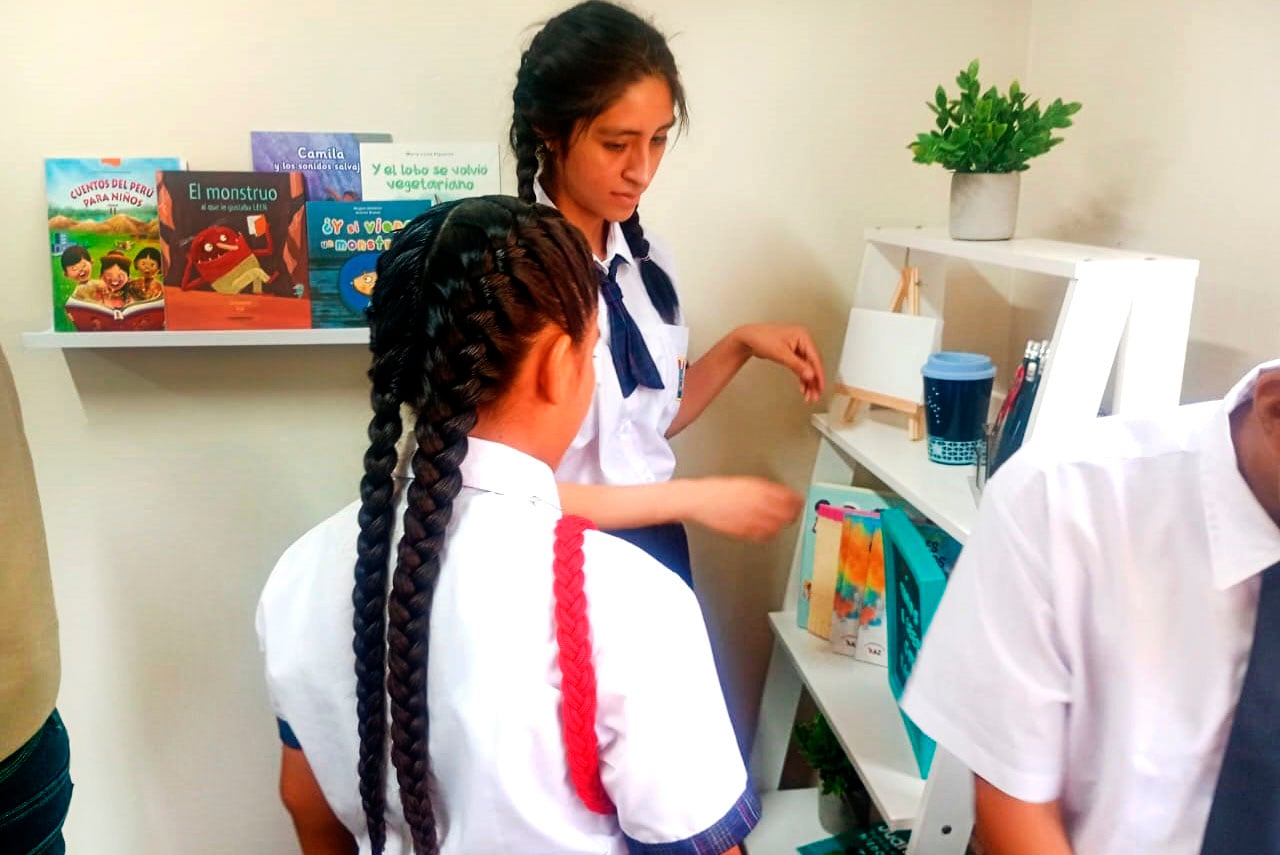 Inauguran biblioteca escolar para fortalecer la educación en la I.E. 14103 Los Ejidos.