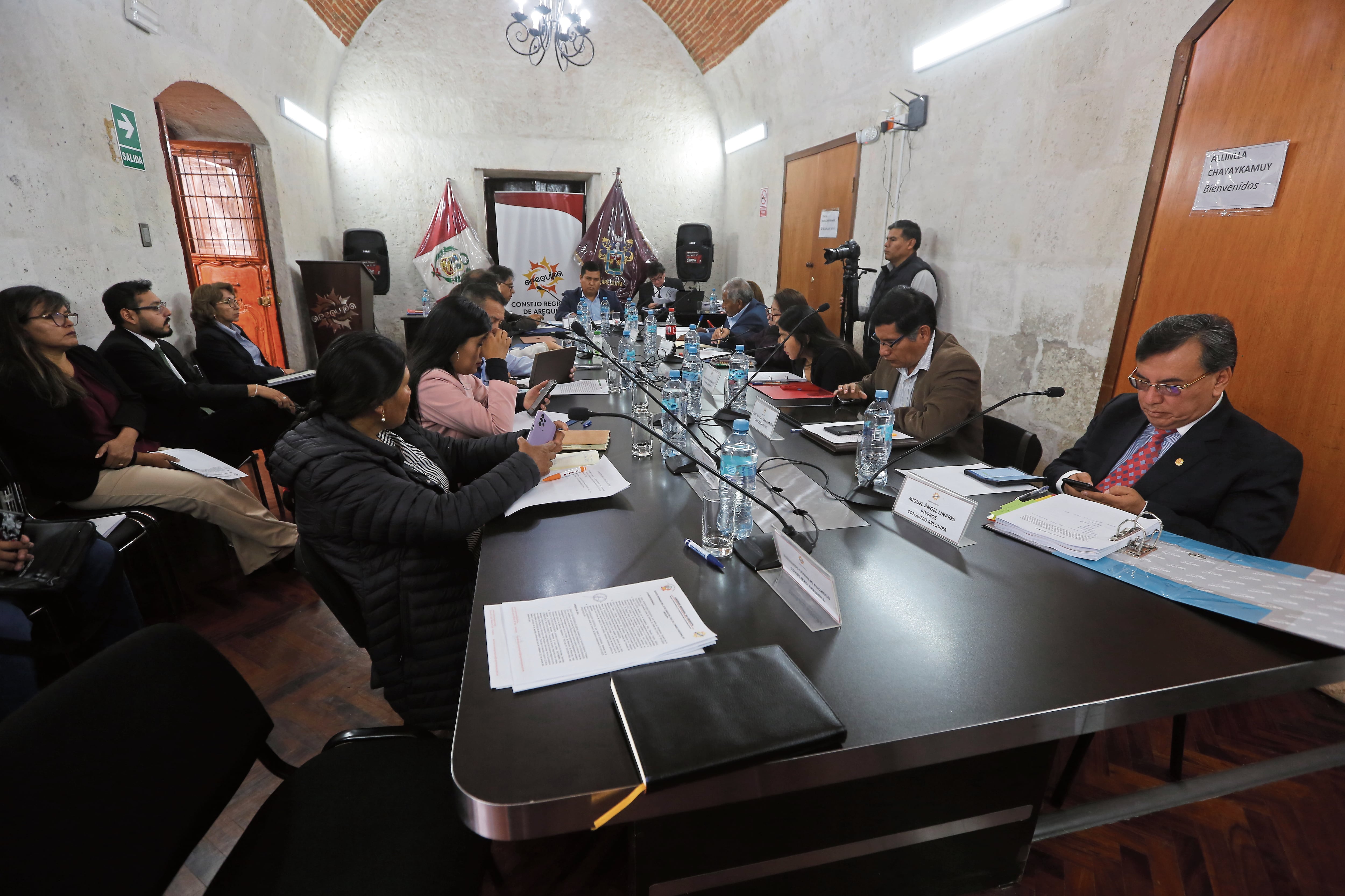 Sesión en Consejo Regional de Arequpa. Foto: GEC