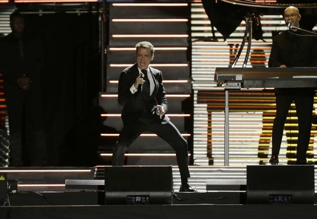 Así se vivió el concierto de Luis Miguel en el Estadio Nacional.